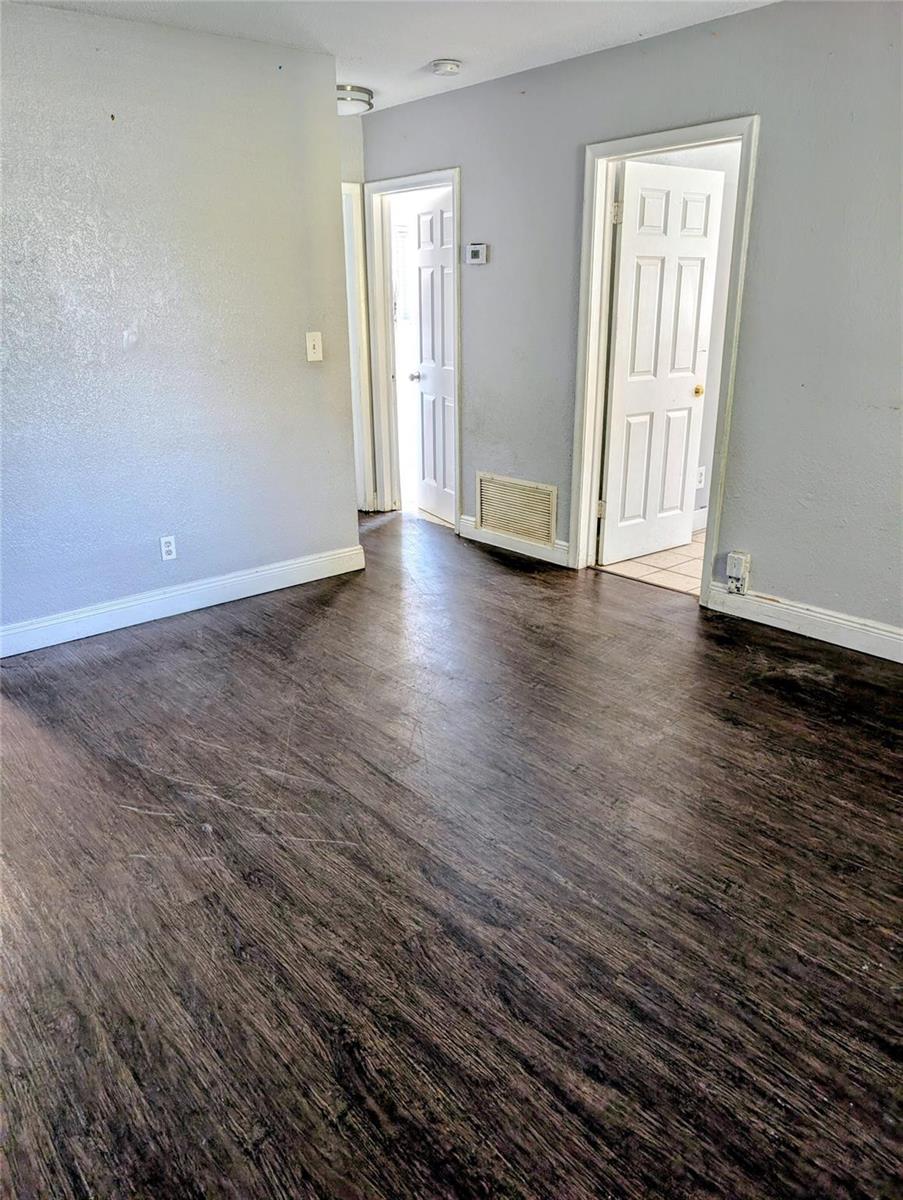 Ver detalles / 0 2103 sq. ft. $ 2026-05-29 0 foto