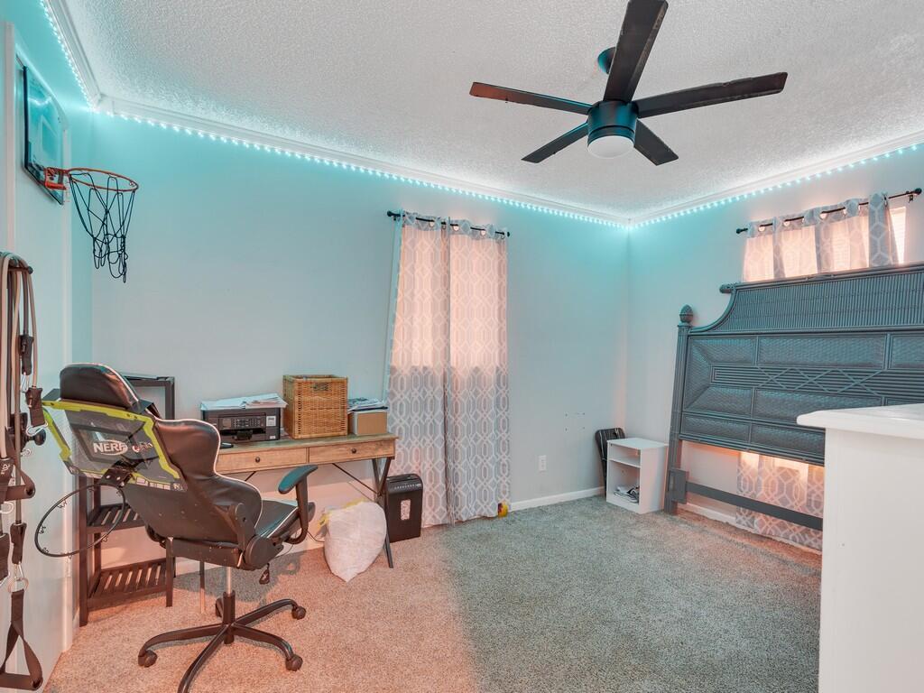 Ver detalles 542 3 / 2 1160 sq. ft. $ 2026-06-14 0 foto