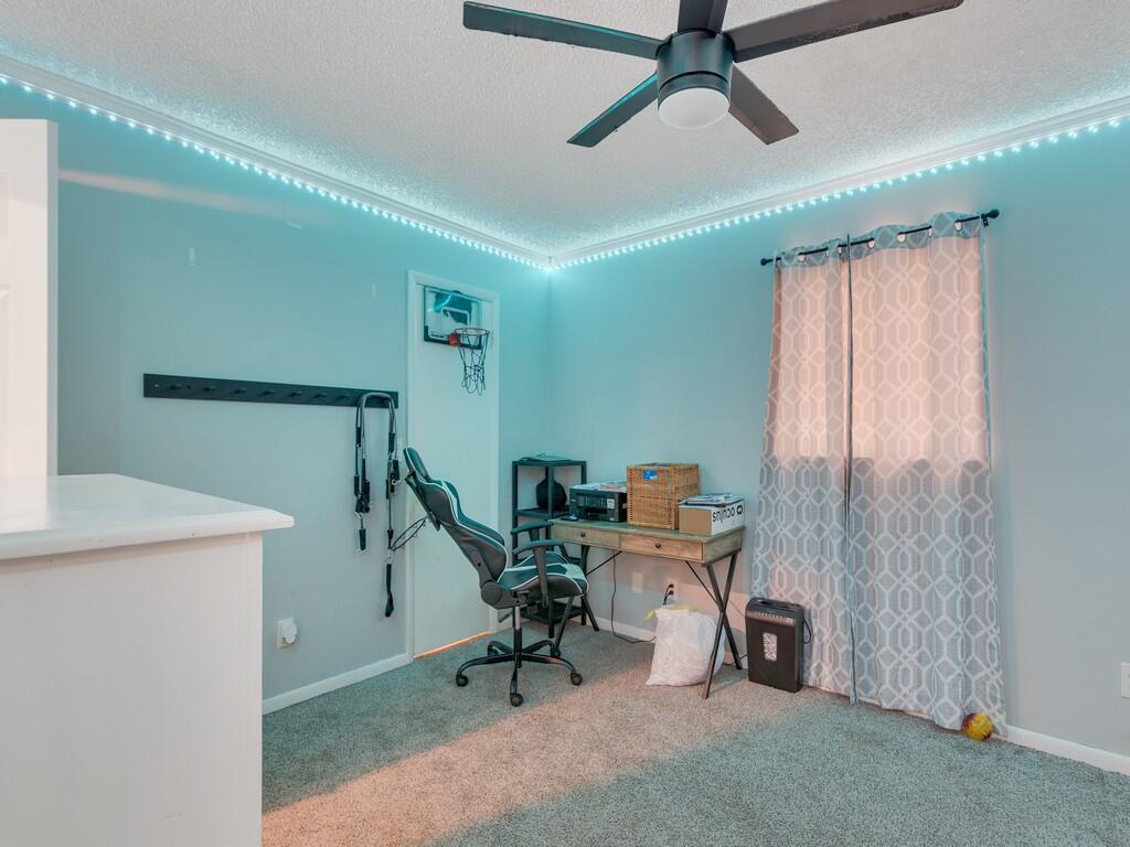Ver detalles 542 3 / 2 1160 sq. ft. $ 2026-06-14 0 foto