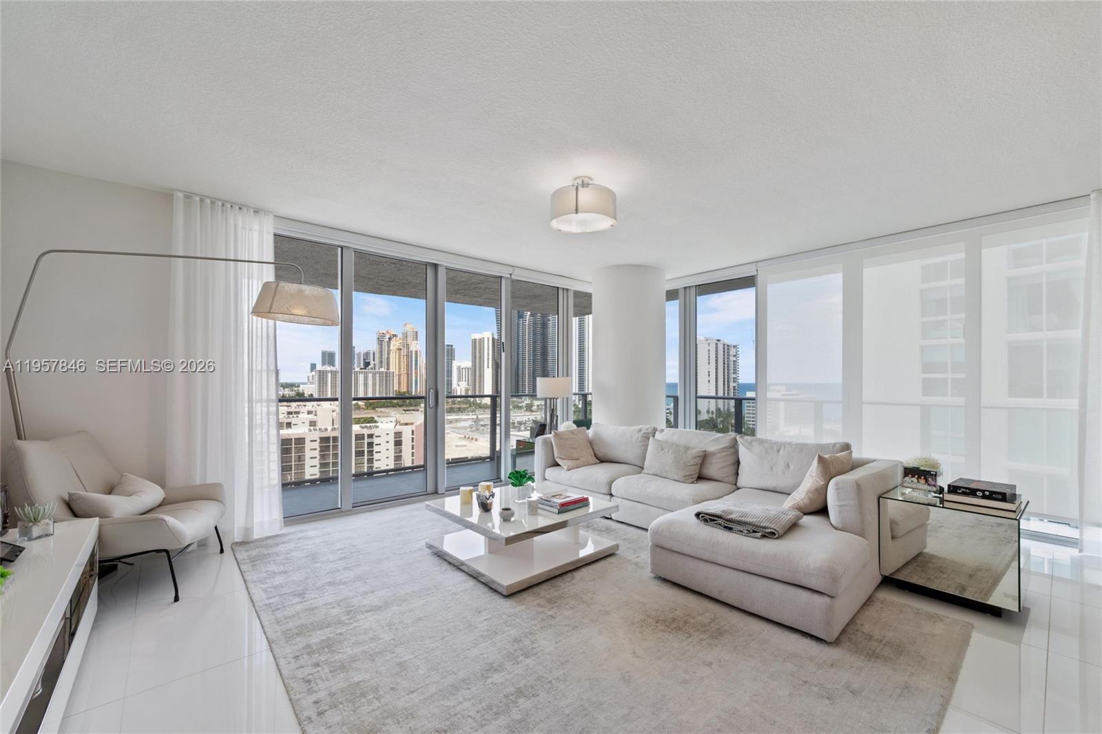 See details 4-1501 3 / 4 1892 sq. ft. $ 2026-02-03 0 Photo