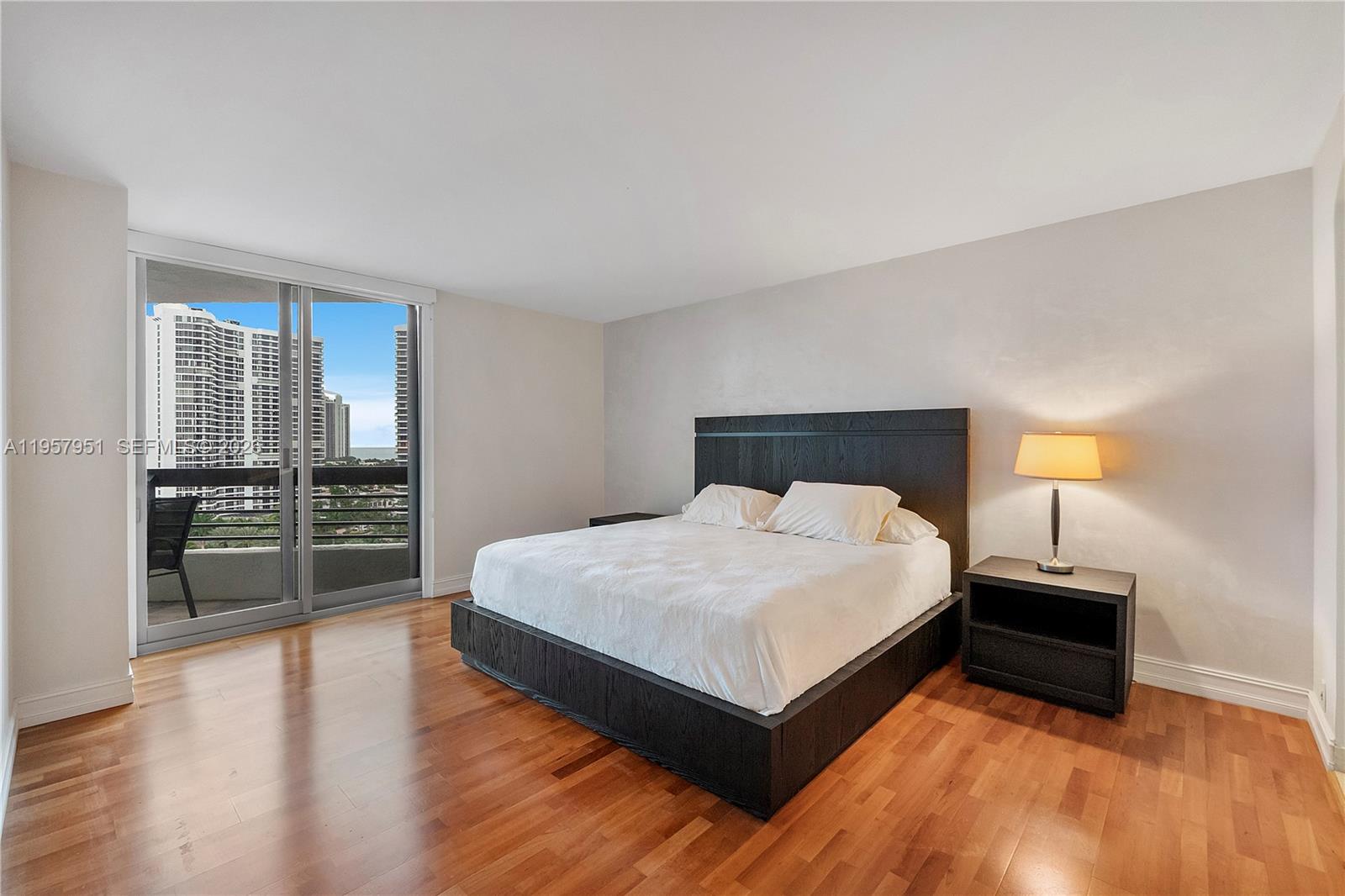 Photo of 3500 Mystic Pointe Dr  #1407, Aventura, Florida, 33180 - 