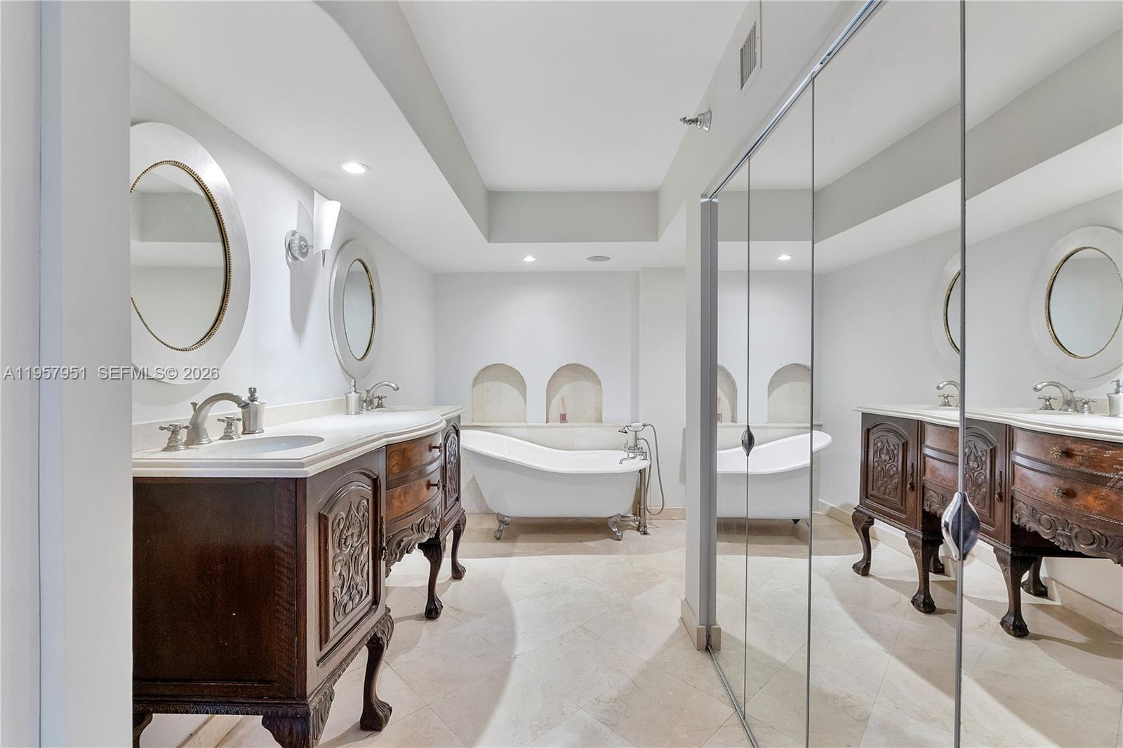 Photo of 3500 Mystic Pointe Dr  #1407, Aventura, Florida, 33180 - 