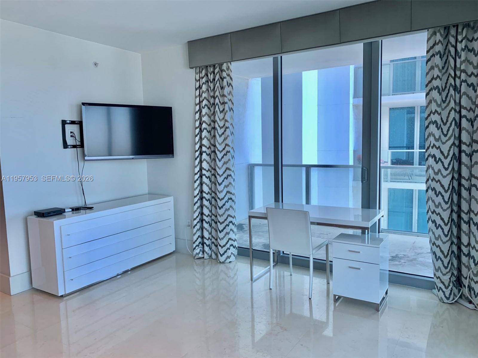 Photo of 3101 Ocean Dr  #1701, Hollywood, Florida, 33019 - 