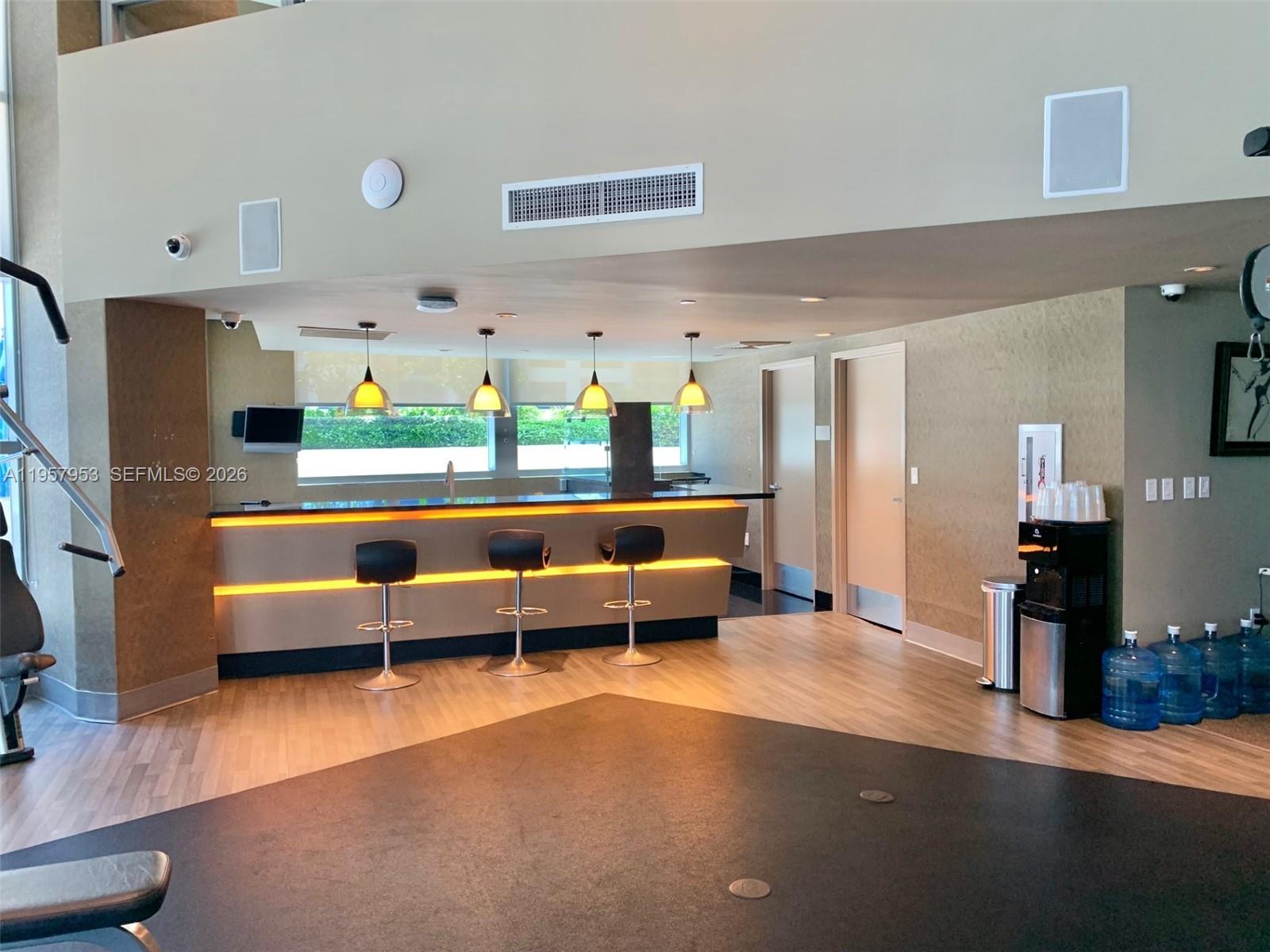 Photo of 3101 Ocean Dr  #1701, Hollywood, Florida, 33019 - 