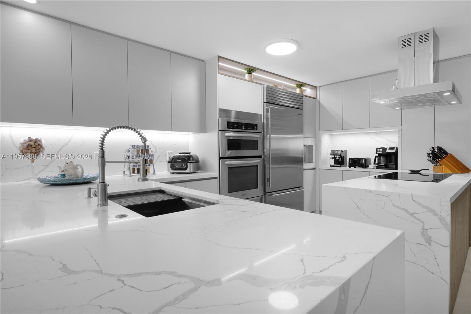 Photo of 2950 188th St  #122, Aventura, Florida, 33180 - 