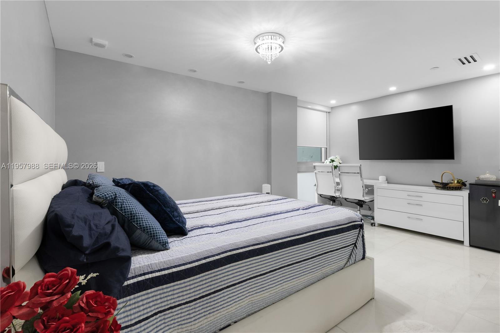 Photo of 2950 188th St  #122, Aventura, Florida, 33180 - 