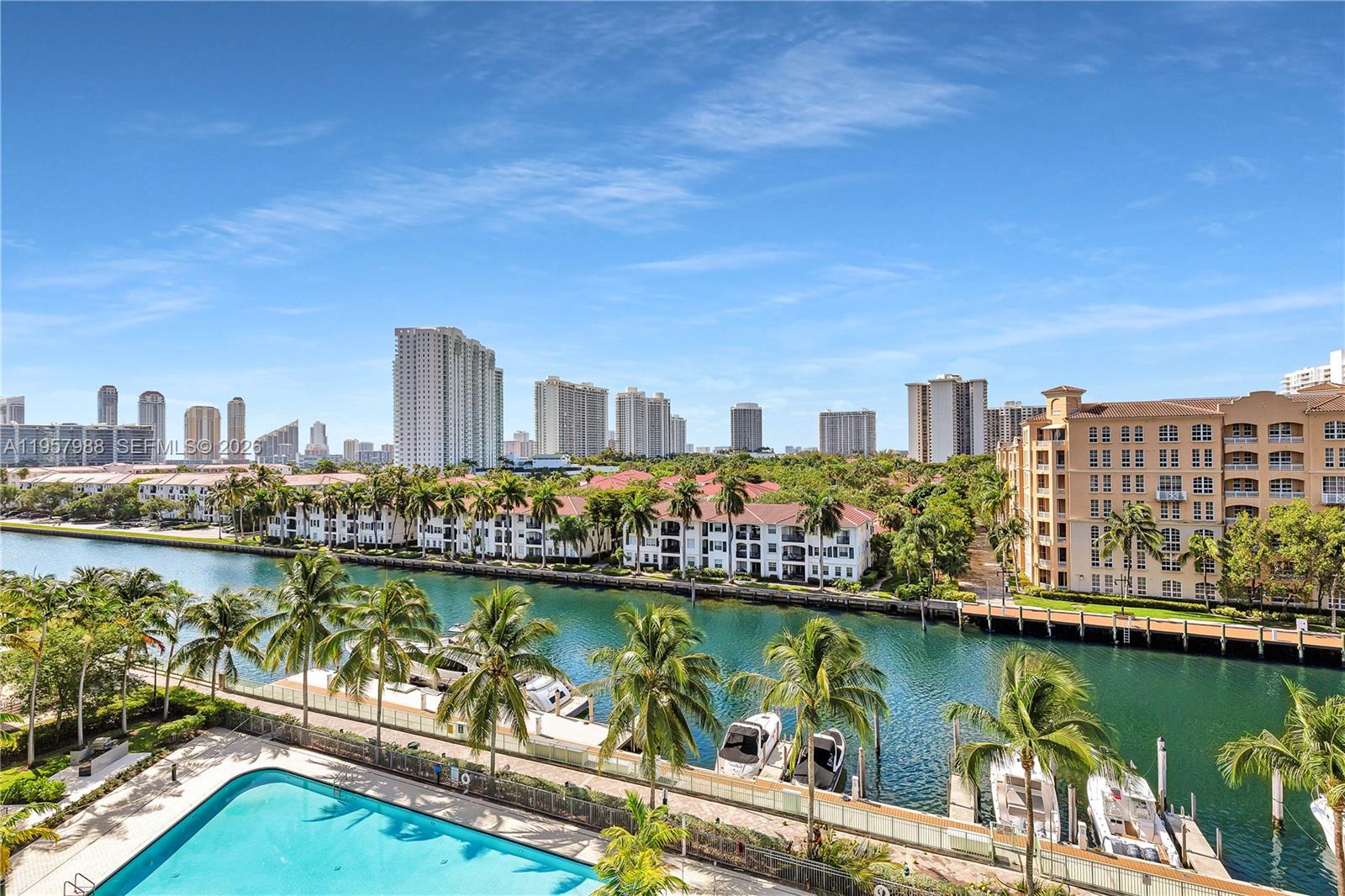 Photo of 2950 188th St  #122, Aventura, Florida, 33180 - 