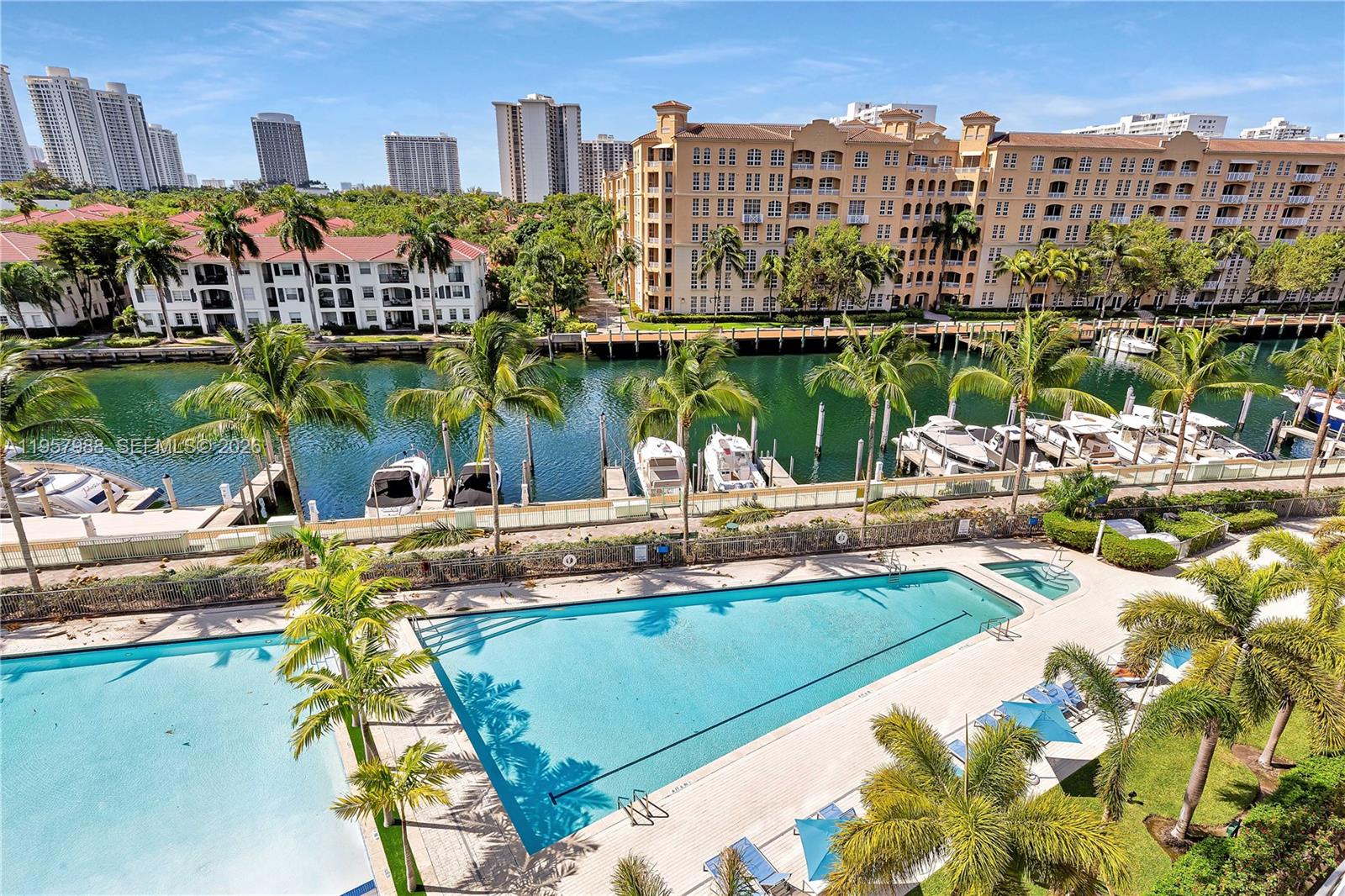 Photo of 2950 188th St  #122, Aventura, Florida, 33180 - 