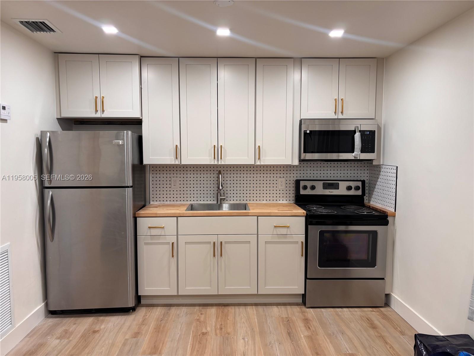   /  1850 sq. ft. $ 2026-02-03 0 Photo