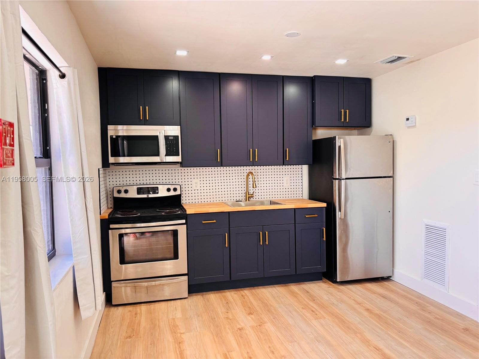   /  1850 sq. ft. $ 2026-02-03 0 Photo