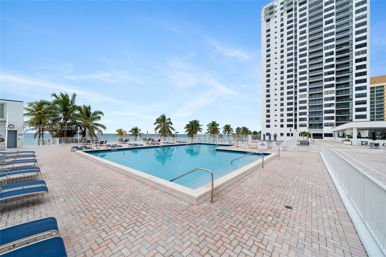 Photo of 2301 Ocean Dr  #2507, Hollywood, Florida, 33019 - 