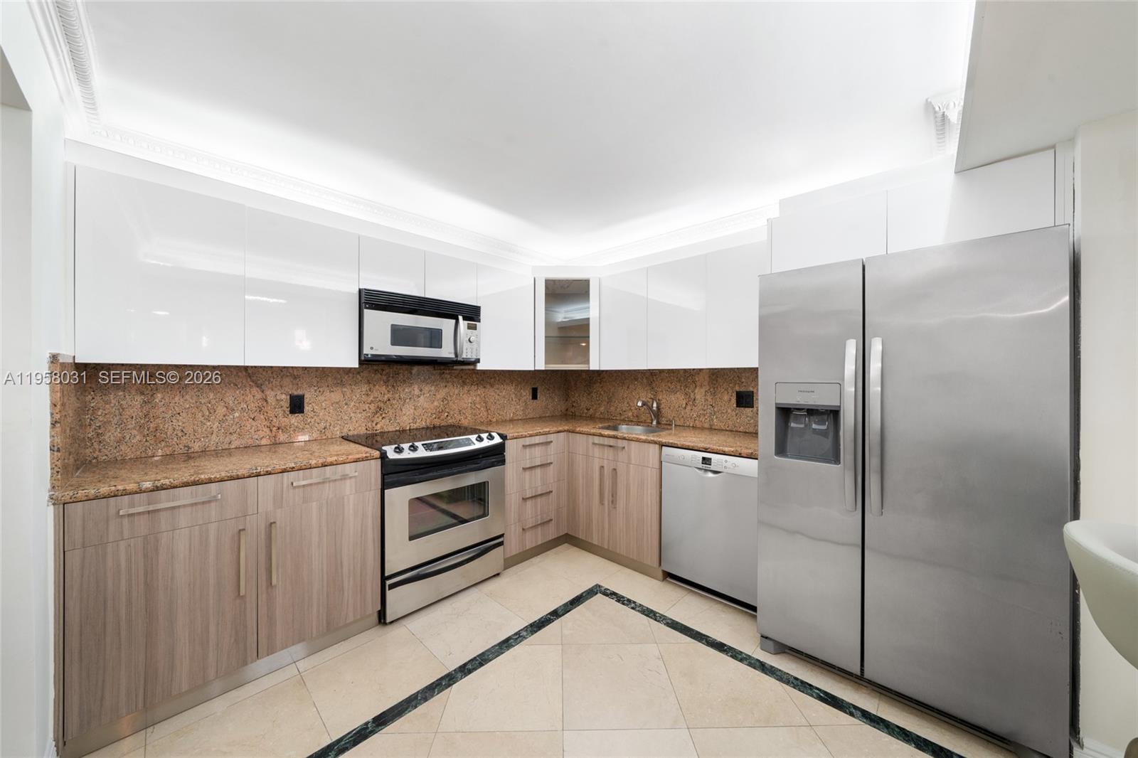 Photo of 2301 Ocean Dr  #2507, Hollywood, Florida, 33019 - 