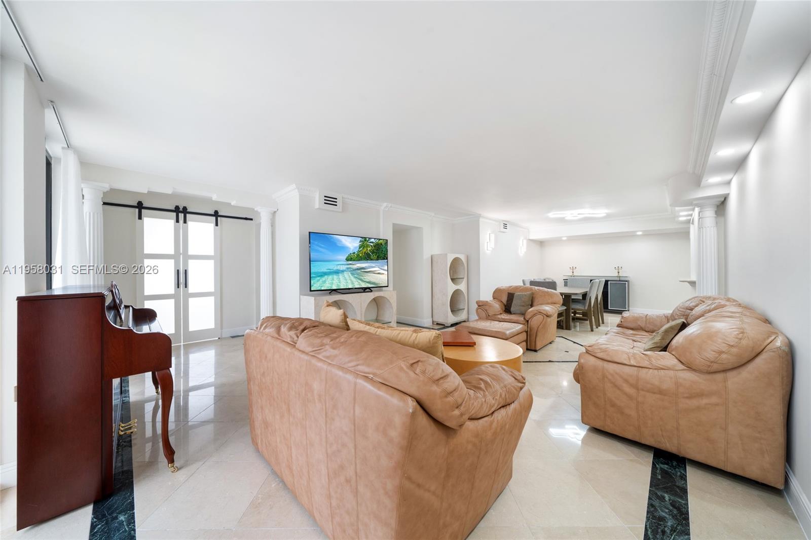 Photo of 2301 Ocean Dr  #2507, Hollywood, Florida, 33019 - 