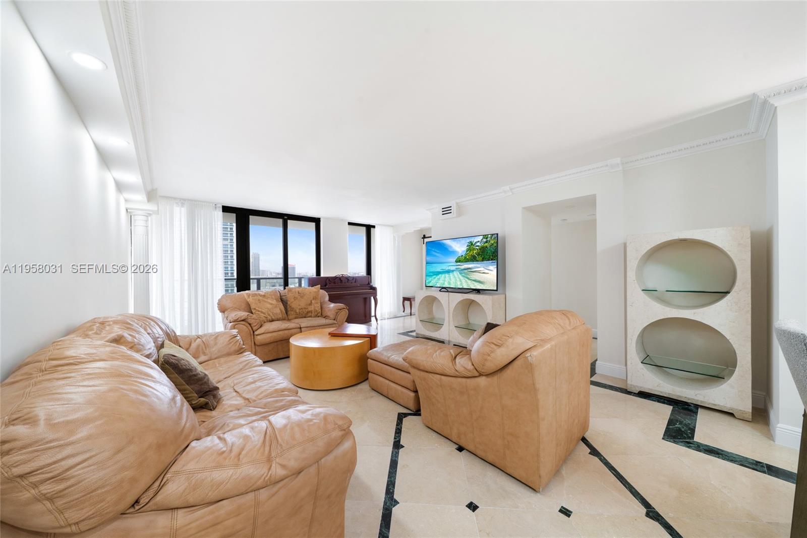 Photo of 2301 Ocean Dr  #2507, Hollywood, Florida, 33019 - 