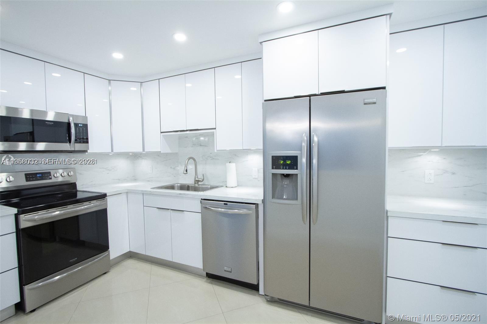 Photo of 3801 Ocean Dr  #PH16S, Hollywood, Florida, 33019 - 