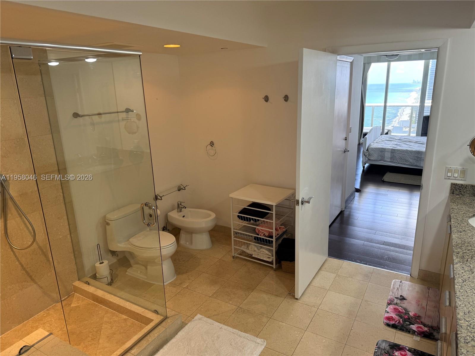 3303 2 / 3 1733 sq. ft. $ 2026-03-04 0 foto