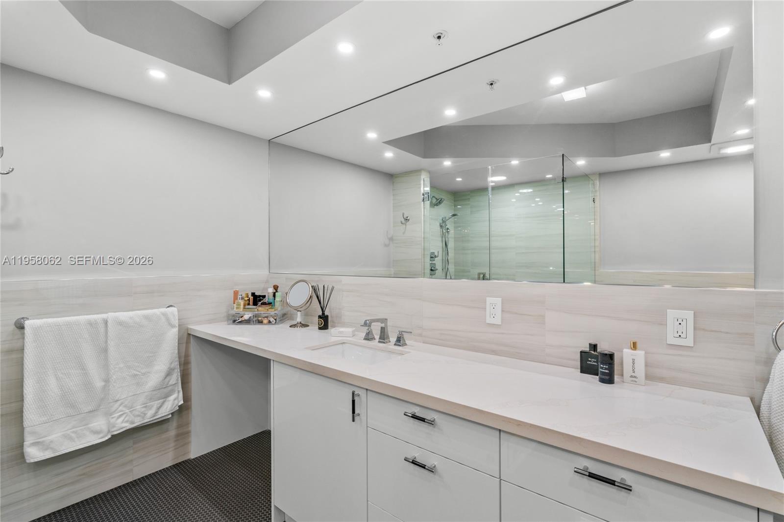 Photo of 17555 Atlantic Blvd  #UPH3, Sunny Isles Beach, Florida, 33160 - 