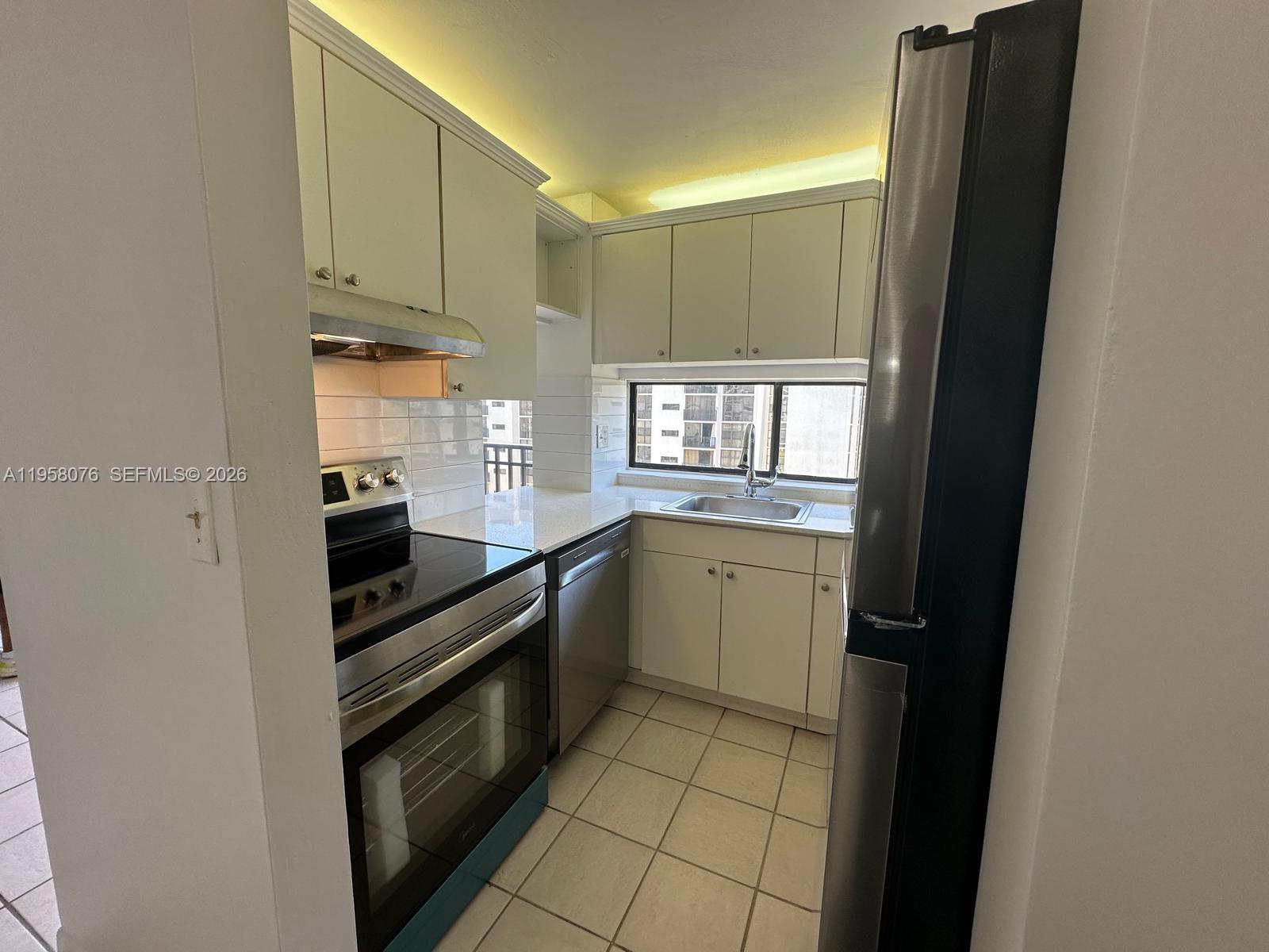 Photo of 16919 Bay Rd  #617, Sunny Isles Beach, Florida, 33160 - 