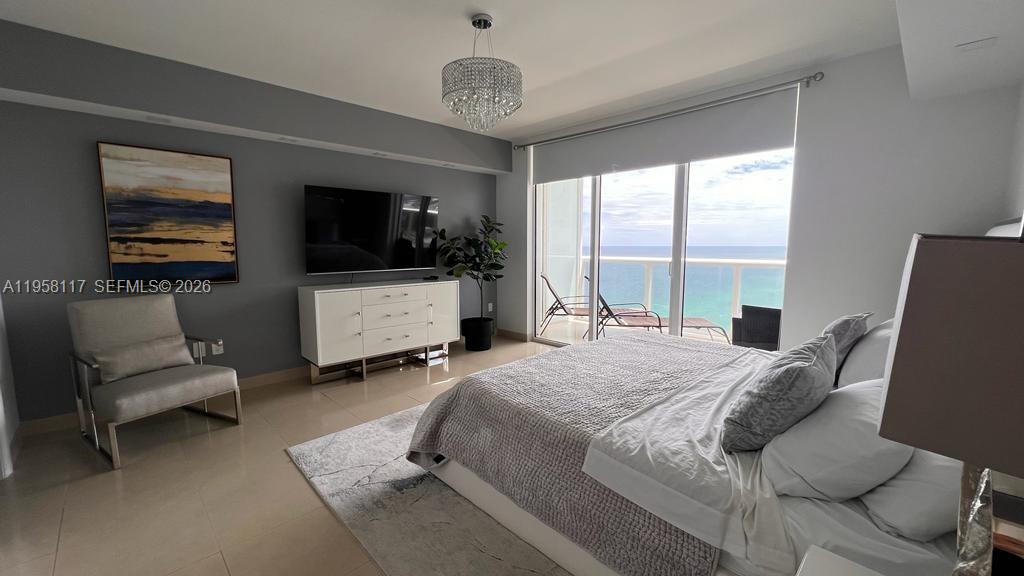 3404 3 / 3 1675 sq. ft. $ 2026-03-24 0 foto