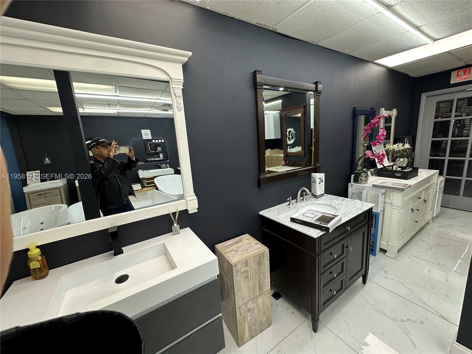   /   sq. ft. $ 2026-02-03 0 Photo