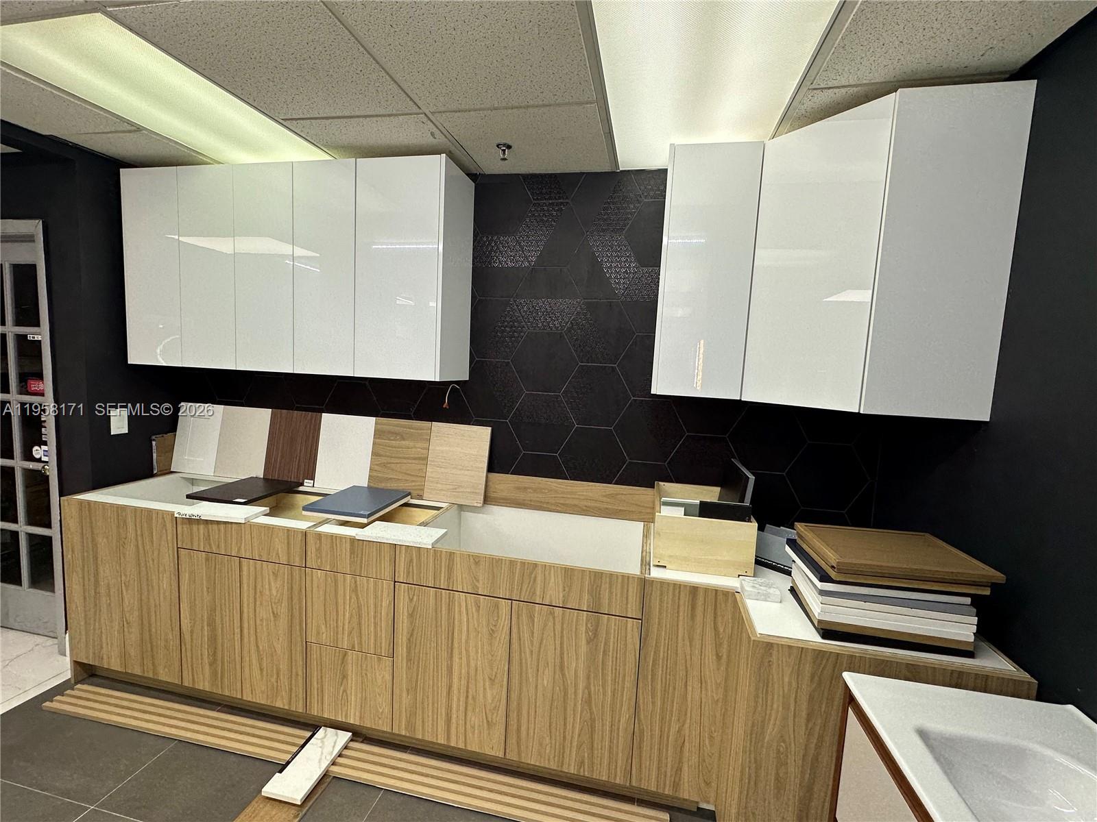   /   sq. ft. $ 2026-02-03 0 Photo