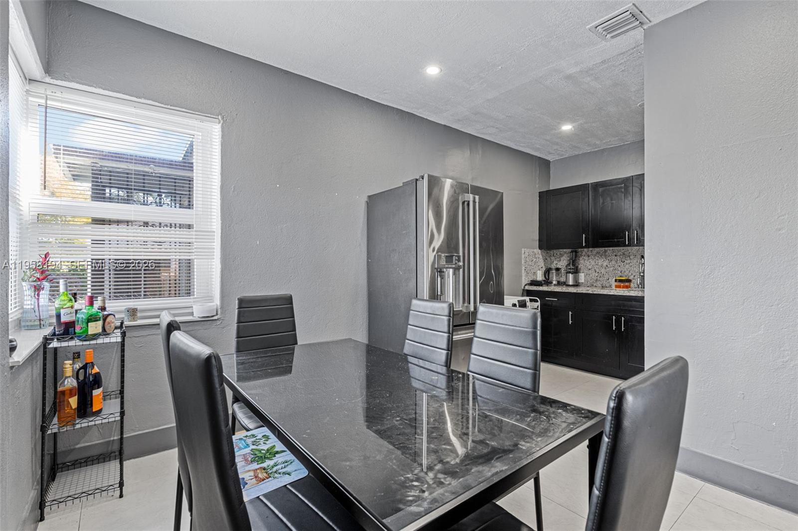   /  1040 sq. ft. $ 2026-02-03 0 Photo