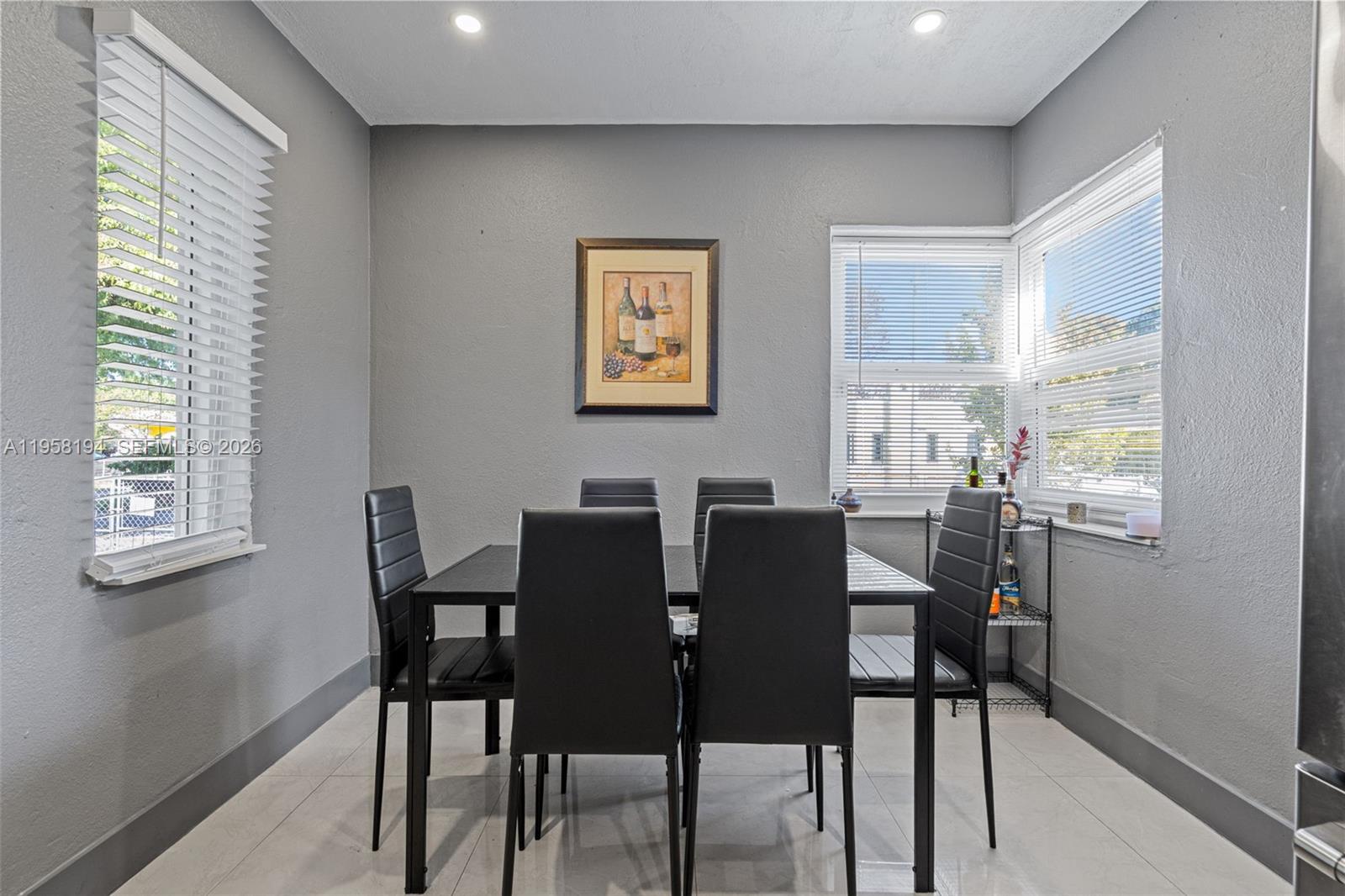   /  1040 sq. ft. $ 2026-02-03 0 Photo