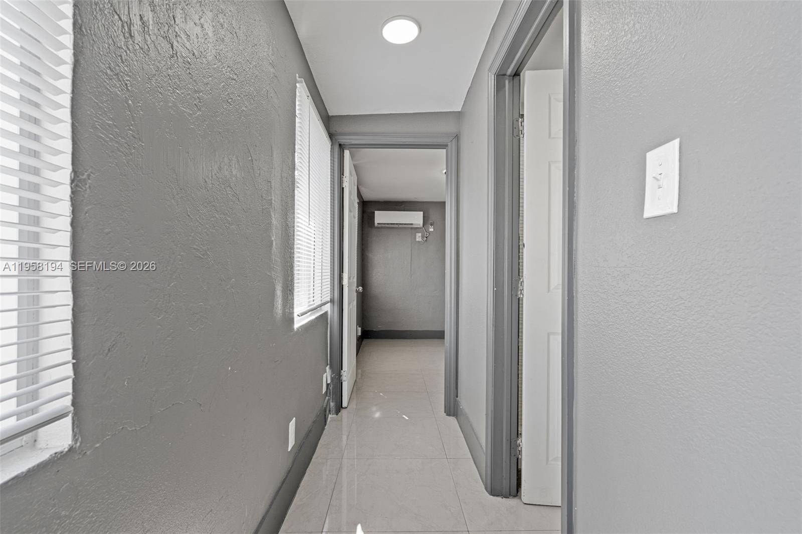   /  1040 sq. ft. $ 2026-02-03 0 Photo