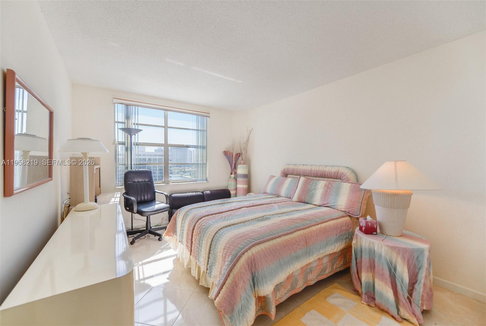 See details 12R 2 / 2 1275 sq. ft. $ 2026-02-03 0 Photo