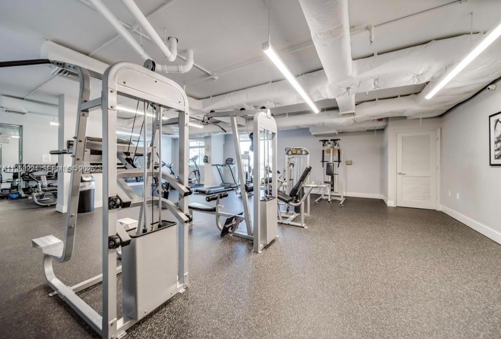 Photo of 140 Dixie Hwy  #703, Hollywood, Florida, 33020 - GYM