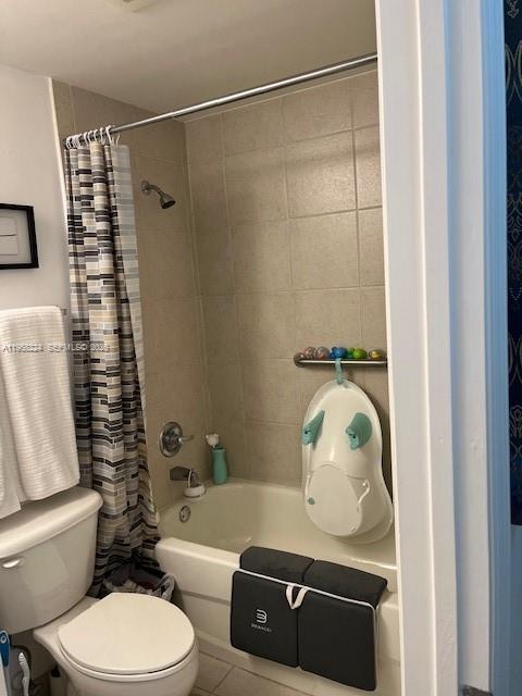 Photo of 140 Dixie Hwy  #703, Hollywood, Florida, 33020 - GUEST BATHROOM