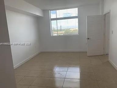 Photo of 140 Dixie Hwy  #703, Hollywood, Florida, 33020 - MASTER BEDROOM
