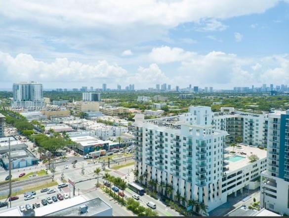 Photo of 140 Dixie Hwy  #703, Hollywood, Florida, 33020 - 