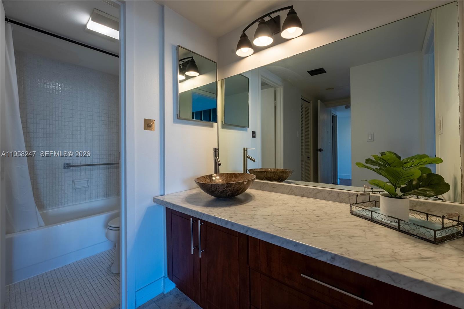 Photo of 3675 Country Club Dr  #201, Aventura, Florida, 33180 - 