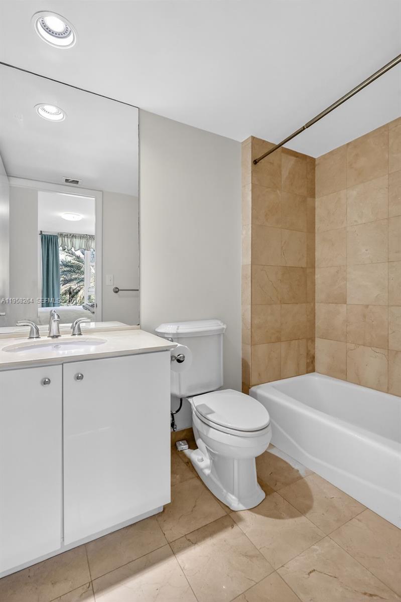 Photo of 19333 Collins Ave  #510, Sunny Isles Beach, Florida, 33160 - 3rd bathroom