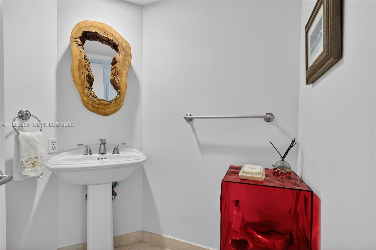 Photo of 19333 Collins Ave  #510, Sunny Isles Beach, Florida, 33160 - half bathroom