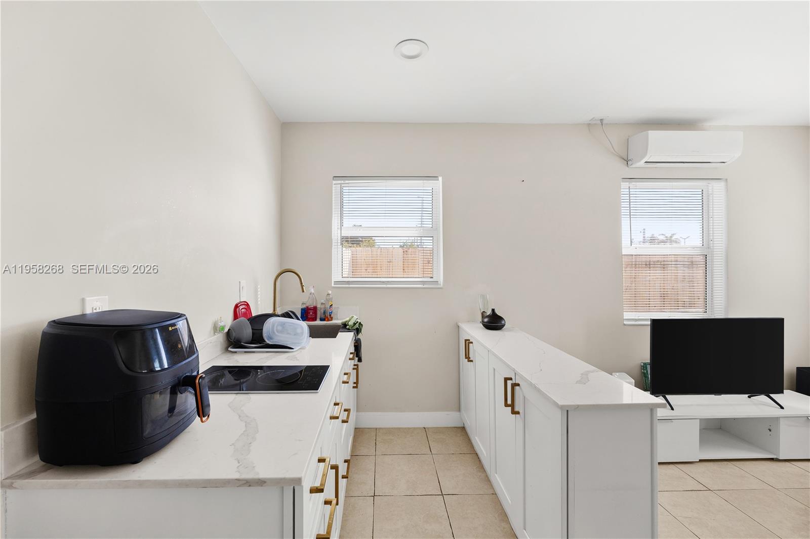   /  1020 sq. ft. $ 2026-02-03 0 Photo