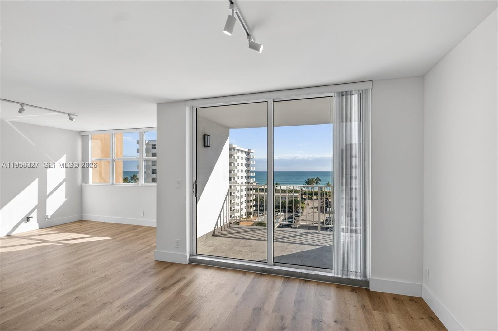 Photo of 1410 Ocean Dr  #808, Hollywood, Florida, 33019 - 
