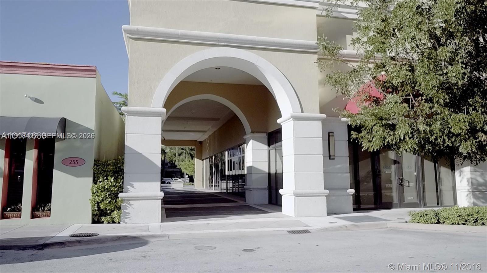 1007  /   кв.футов $ 2026-02-03 0 Фото