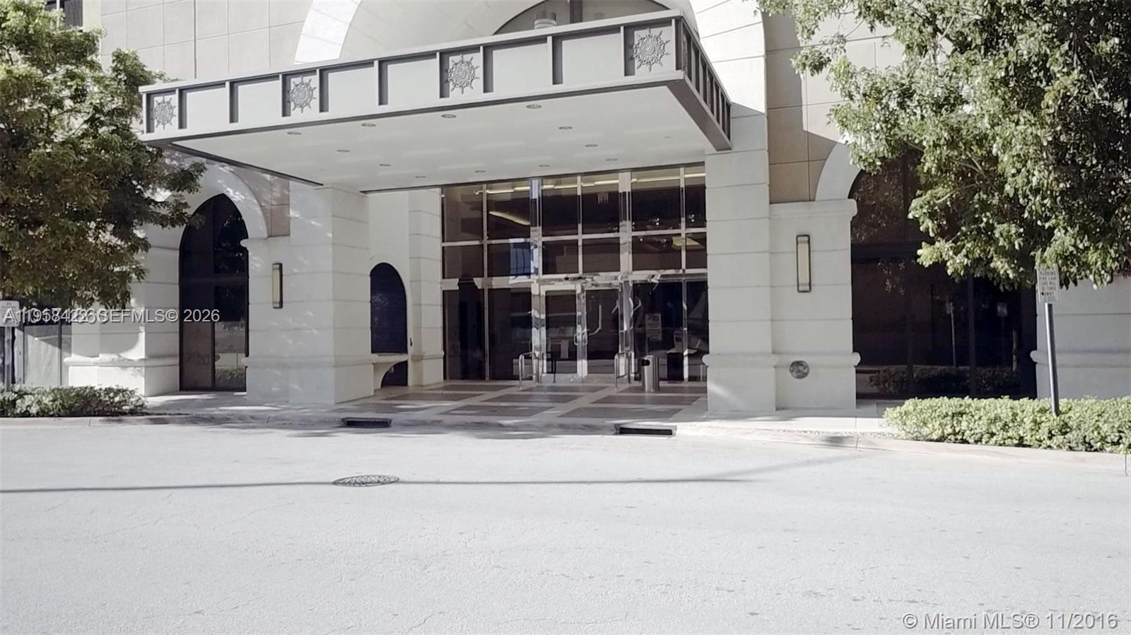 1007  /   кв.футов $ 2026-02-03 0 Фото