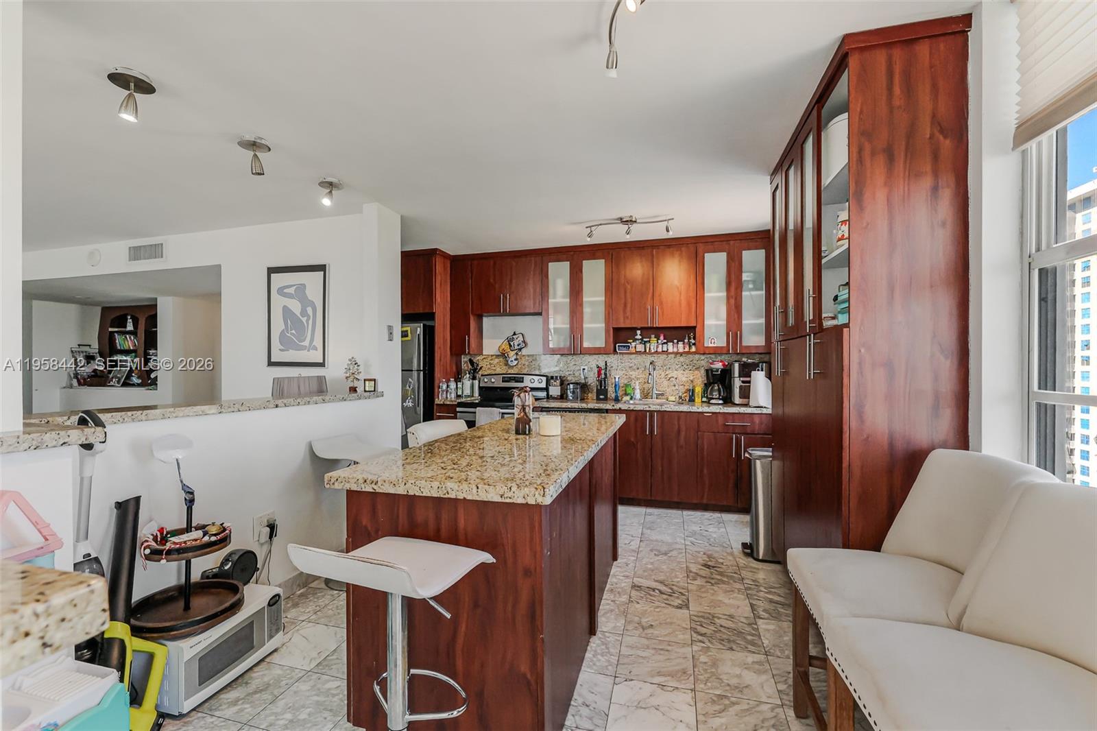 1404 2 / 2 1552 sq. ft. $ 2026-02-03 0 Photo