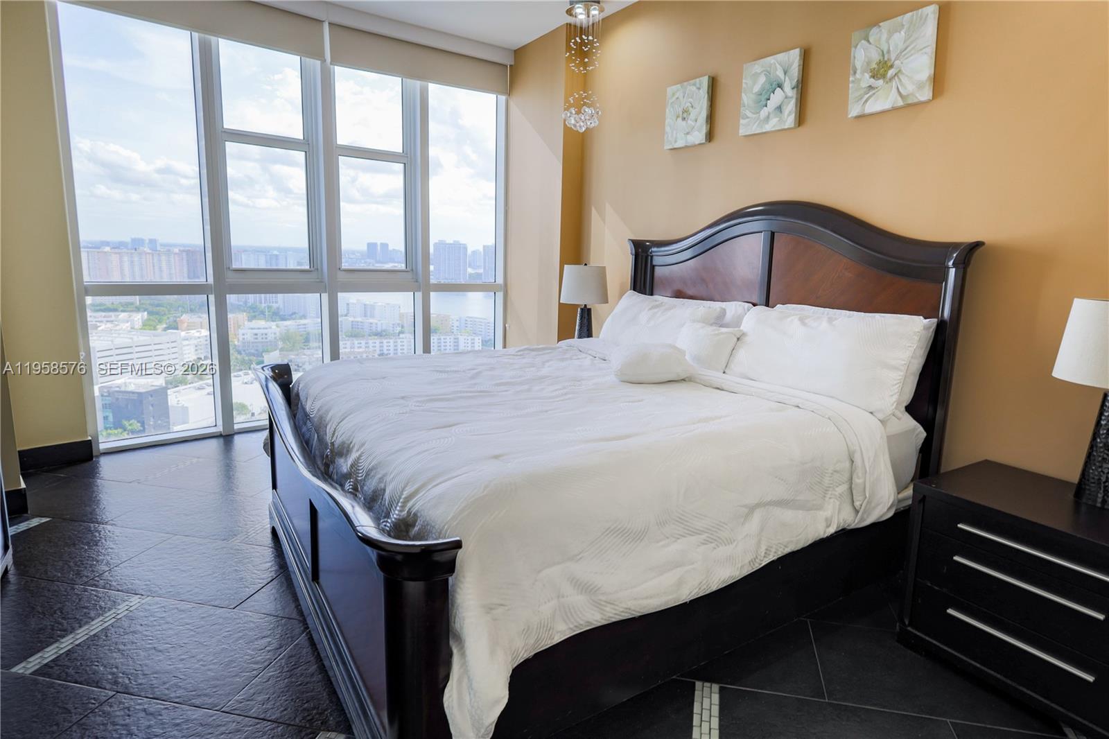 3709A 2 / 2 1324 кв.футов $ 2026-02-04 0 Фото