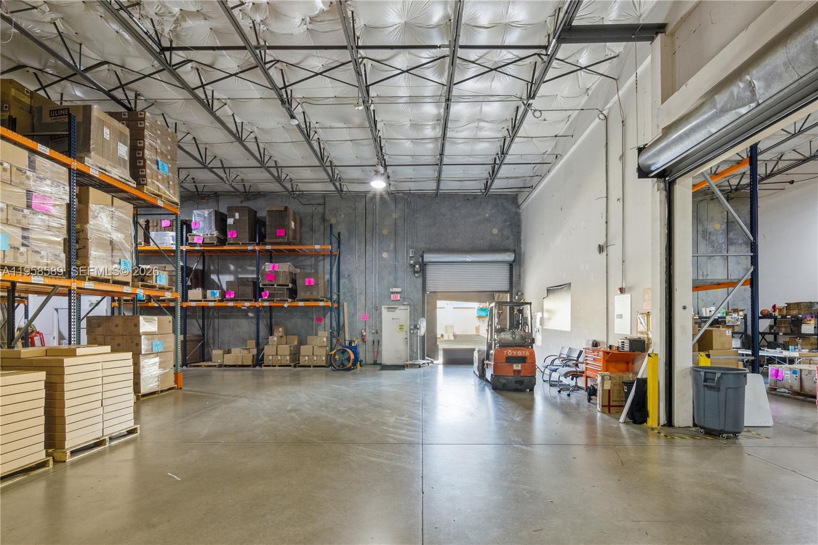 See details / sq. ft. $ 2026-02-04 0 Photo