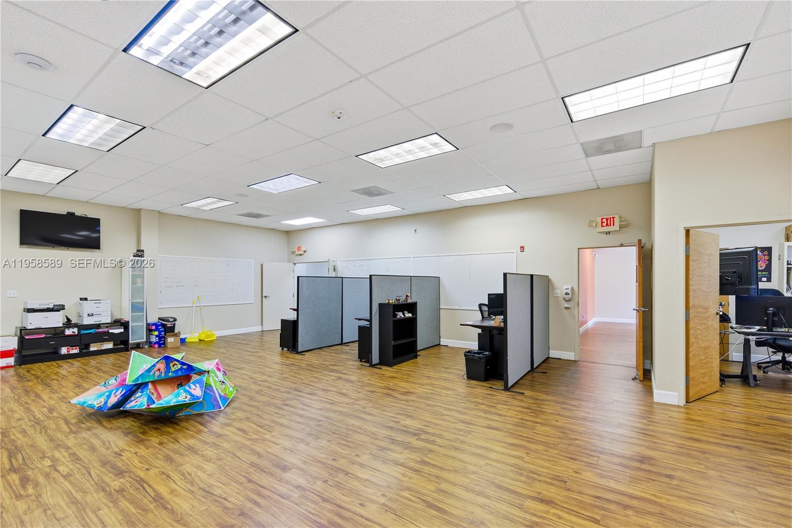 See details / sq. ft. $ 2026-02-04 0 Photo