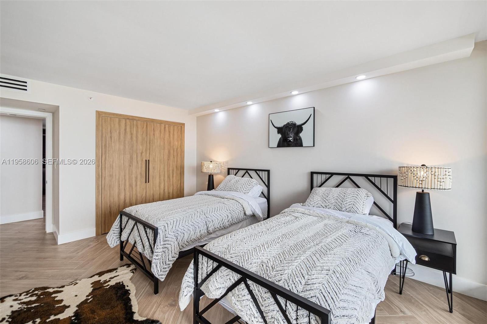 A-3755 2 / 2 1509 sq. ft. $ 2026-02-04 0 foto