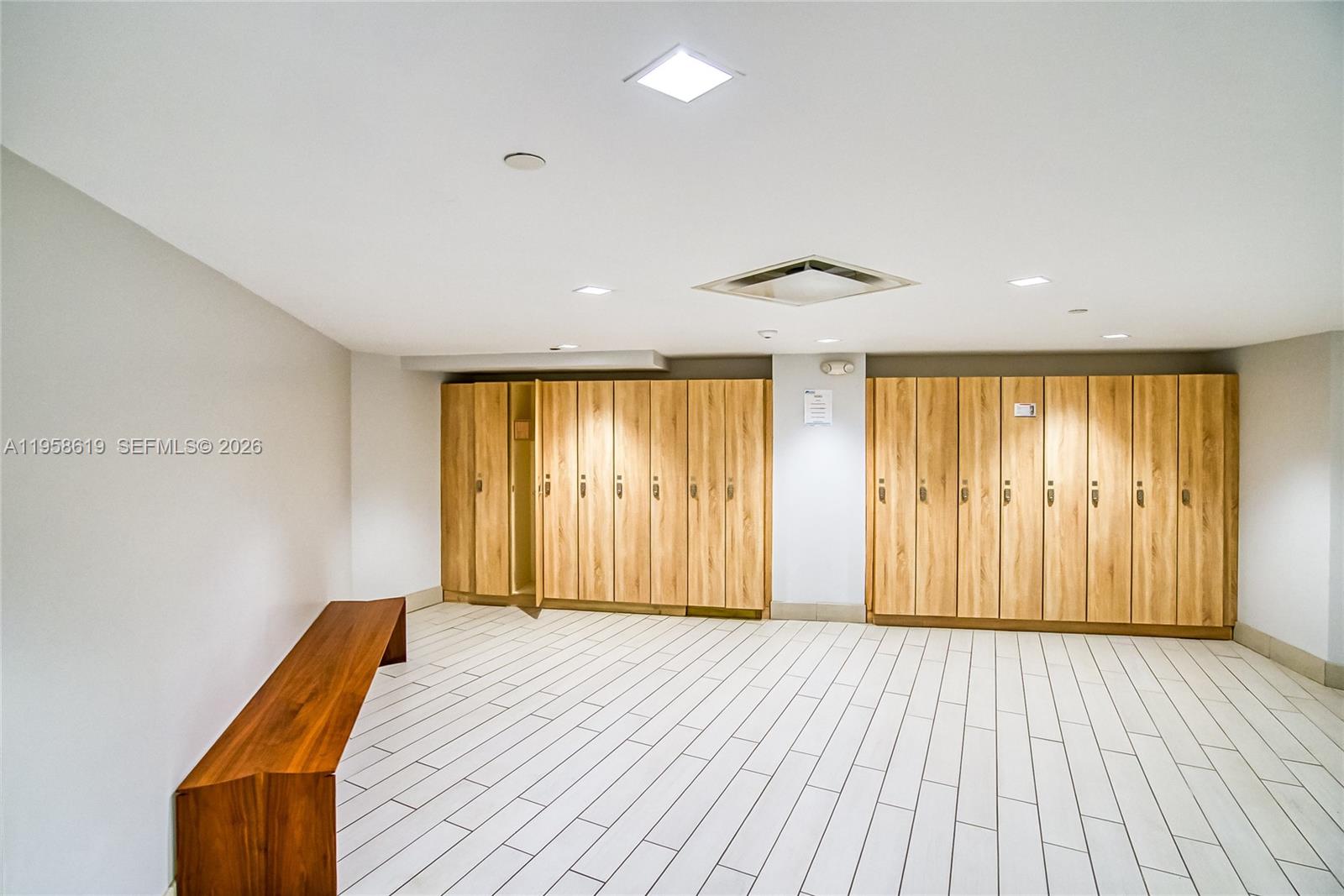 Photo of 600 Three Islands Blvd  #604, Hallandale Beach, Florida, 33009 - 