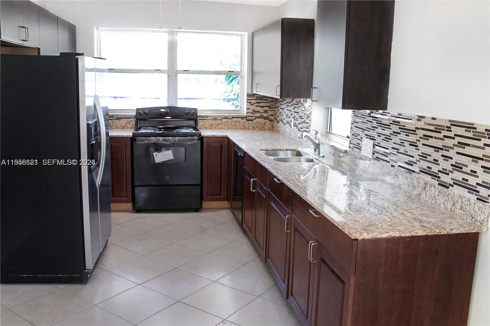   /  1942 sq. ft. $ 2026-02-04 0 Photo