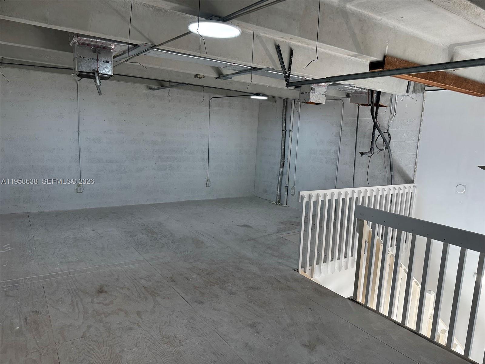 14  /   sq. ft. $ 2026-04-12 0 Photo