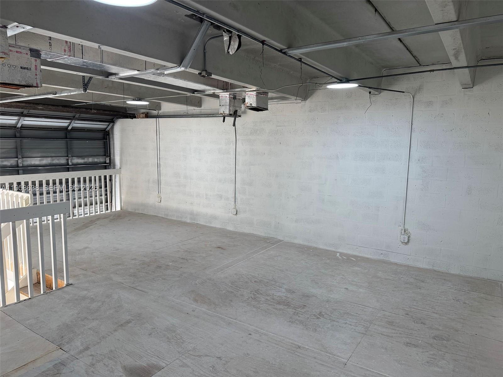 14  /   sq. ft. $ 2026-04-12 0 Photo