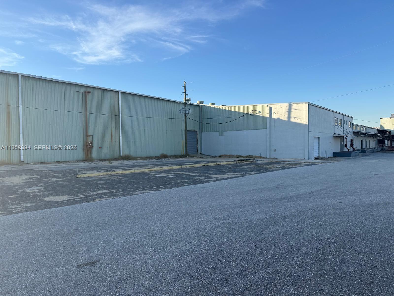   /   sq. ft. $ 2026-02-04 0 Photo
